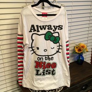 5/$25 Hello Kitty long sleeved t-shirt size large.